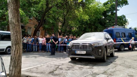 Столкновения возле одесского вуза: 28 пострадавших, 51 задержанный