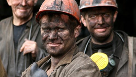 На Львовщине шахтеры перекрыли международную трассу