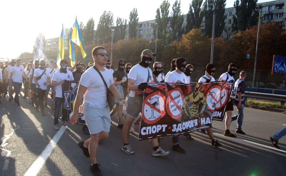 В С14 пообещали не бить участников гей-парада