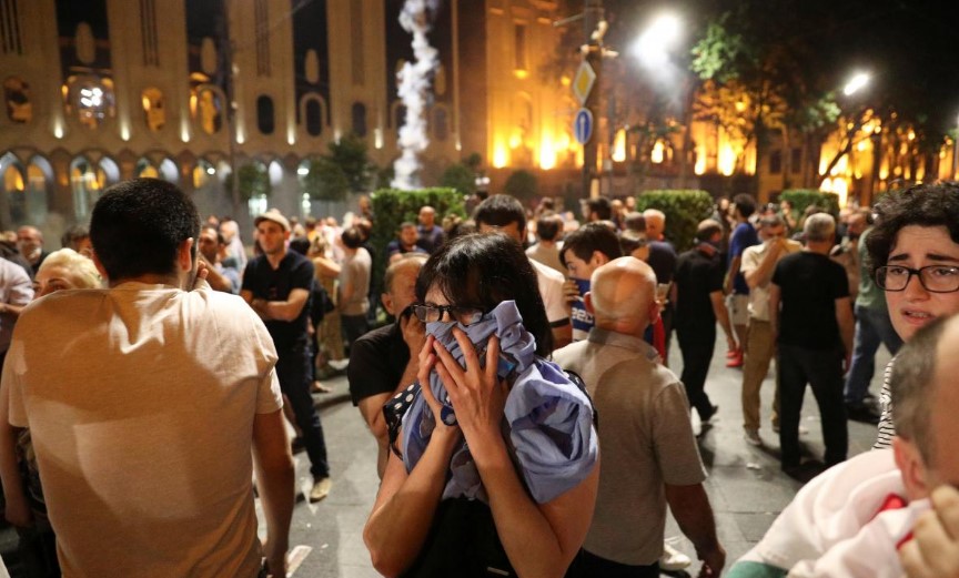 Столкновения в Тбилиси: пострадали 240 человек