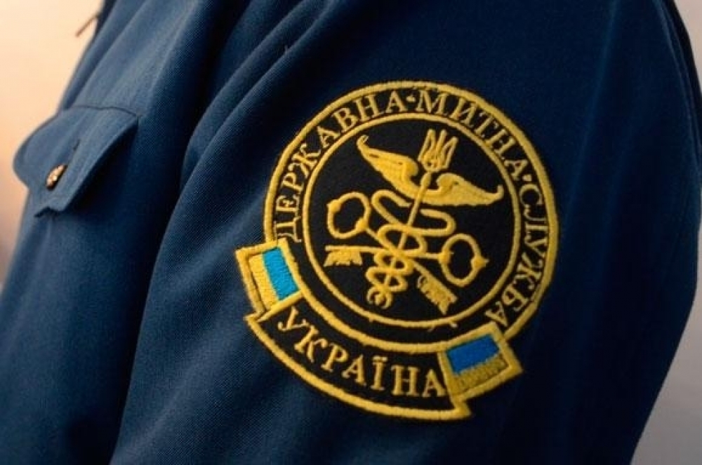Экс-главу Закарпатской таможни подозревают в растрате 12,7 миллионов