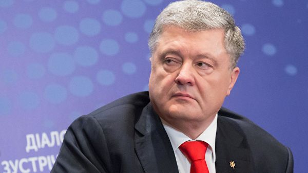 Порошенко допрашивали почти 2,5 часа