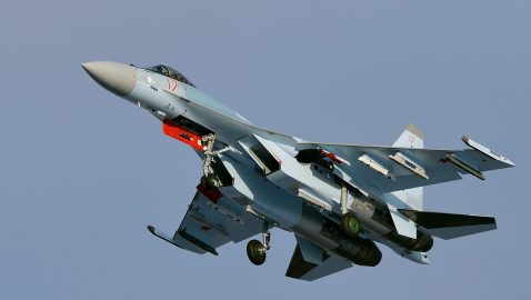Апаршин: Россия готовит вторжение с авиацией и ракетами