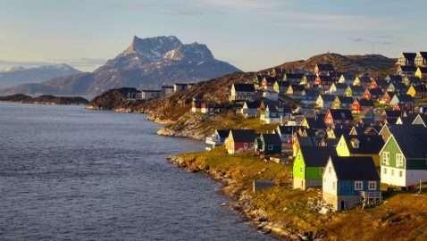 Трамп обещает не строить в Гренландии Trump Tower