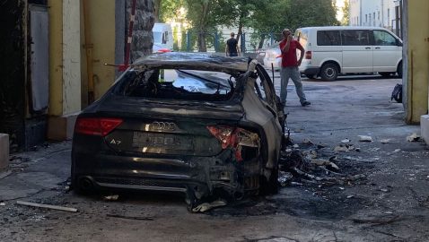 Появились новые фото сгоревшего авто невестки Гонтаревой