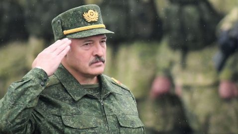 Лукашенко готов ввести миротворцев на Донбасс