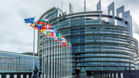 Европарламент почтил память «жертв сталинизма и нацизма»