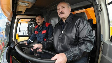 Лукашенко из-за Зеленского не ездит на работу на велосипеде
