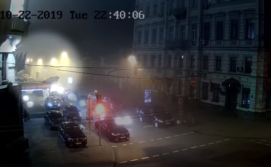 В МВД показали видео взрыва гранаты в центре Киева