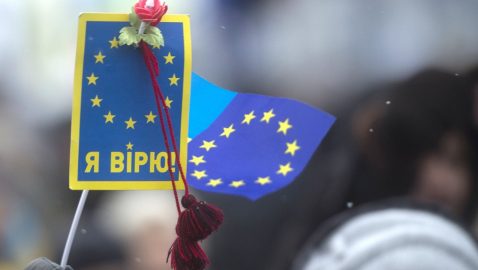 Украина на первом месте по полученным разрешениям на жительство в ЕС