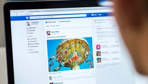 Facebook запустила свой раздел новостей