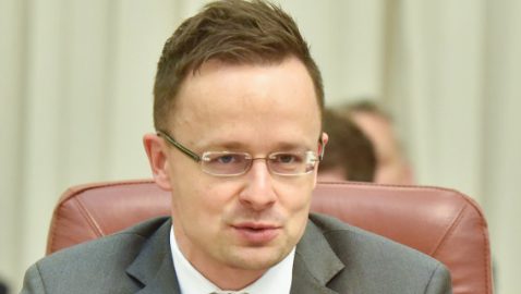 Венгрия сняла вето с заявления комиссии Украина-НАТО