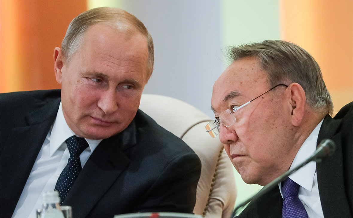 «Договариваться с соседями»: Путин прокомментировал предложение Назарбаева о встрече с Зеленским