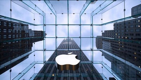 «Позор вам!». Польша напомнила Apple, что Крым – не часть РФ