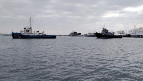 Адвокат: следователь по делу моряков поехал в Керчь оформлять передачу кораблей
