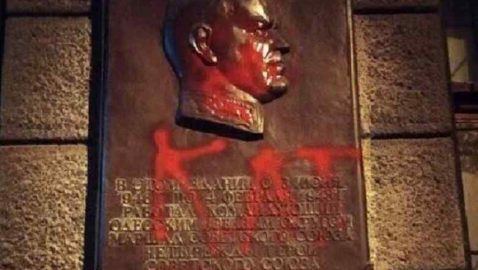 Кто стоит за «войной памятников» в Одессе