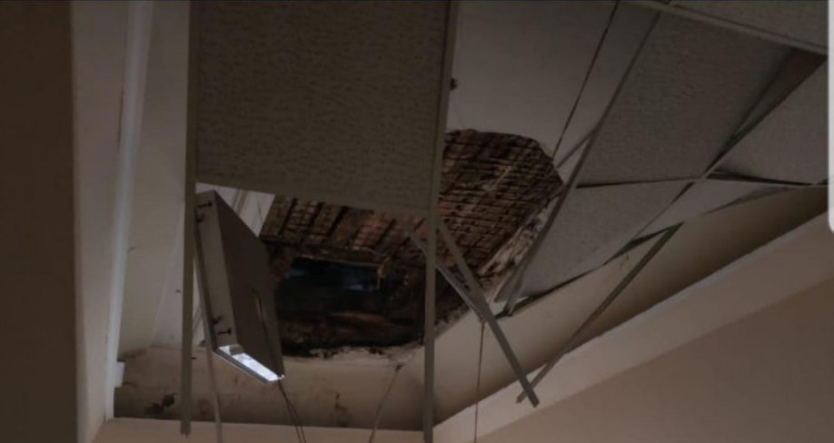 В главке полиции Одессы обвалился потолок: двое пострадавших