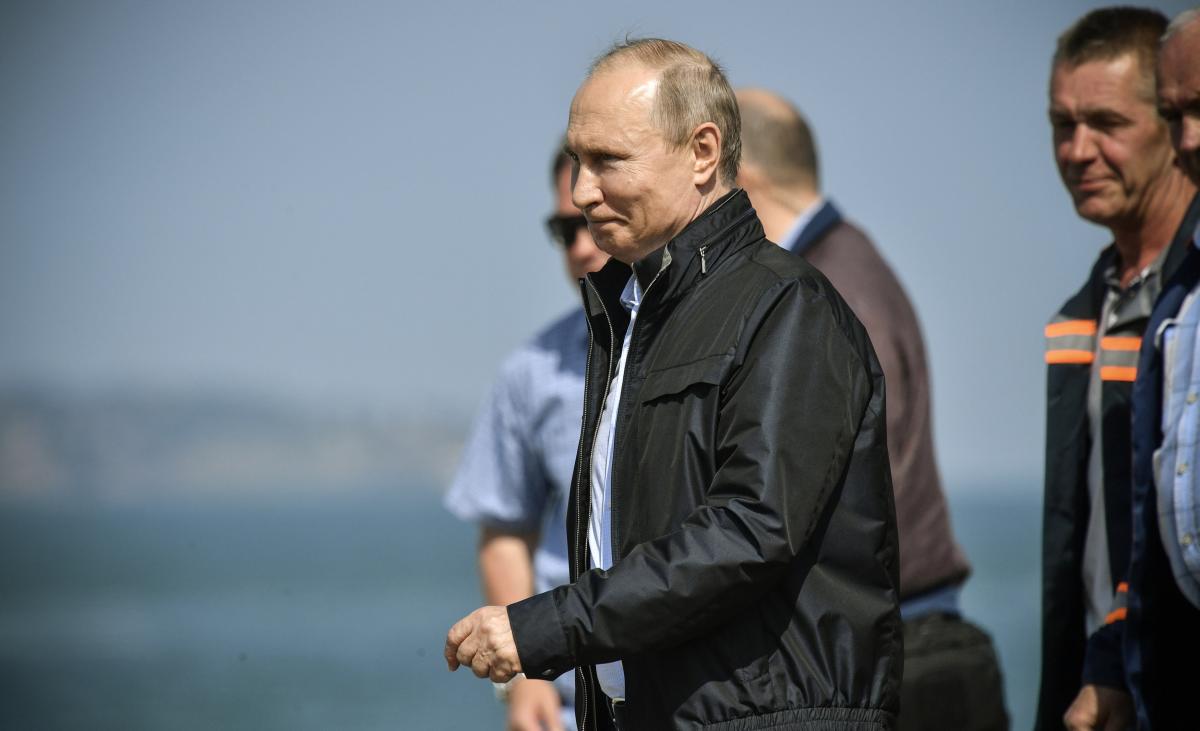Путин прибыл открывать ж/д движение по Крымскому мосту