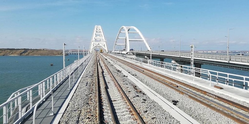 Закончено строительство ж/д части Крымского моста