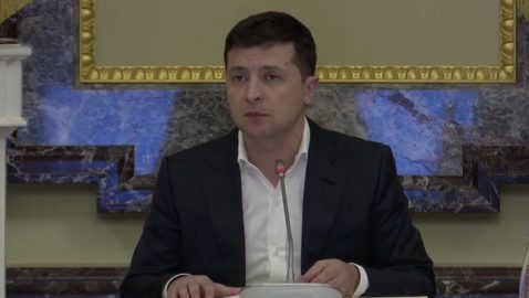 Зеленский поручил Кабмину разработать «справедливые тарифы» на ЖКХ
