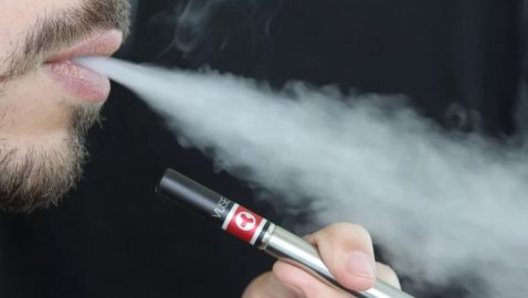 Минздрав хочет запретить «вкусные сигареты»