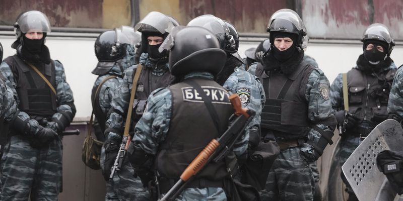 «Беркутовца» Маринченко отпустили под домашний арест