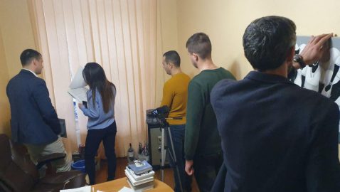 НАБУ проводит обыск на одесском телеканале «Думская»
