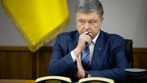 Диаспора обеспокоилась преследованием Порошенко