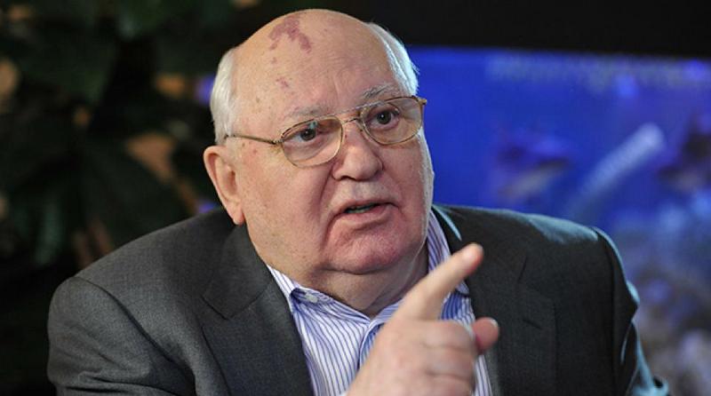 Горбачёв назвал слова Зеленского о войне оскорблением памяти погибших