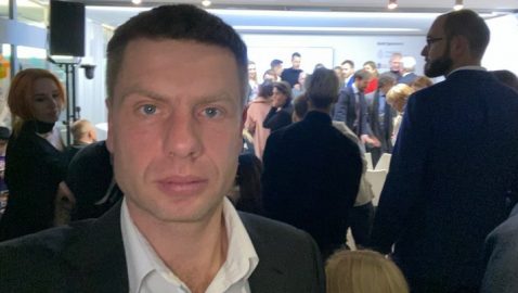 Гончаренко рассказал, за чей счёт летал в Давос и поблагодарил Пинчука