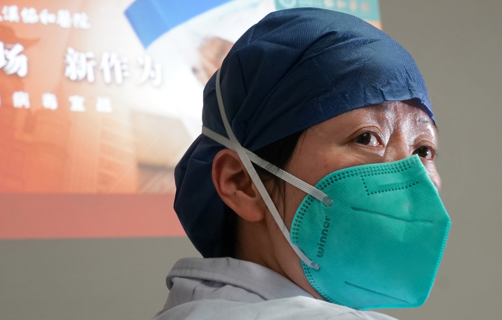 Количество заболевших коронавирусом в Китае увеличилось до 1372 человек