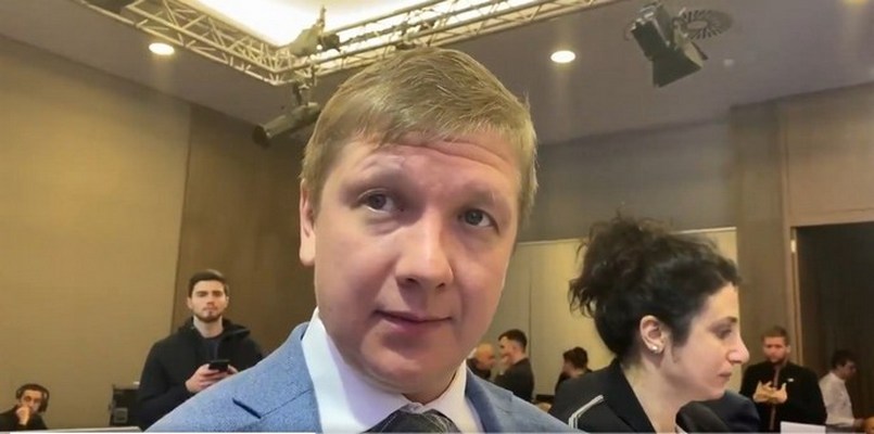 Коболев: чтобы уменьшить мою зарплату, верните Газпрому 5 млрд. долл