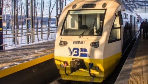 Новый дизельный поезд до Борисполя сломался по пути в аэропорт