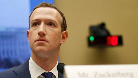 Цукерберг: Facebook будет отстаивать свободу слова