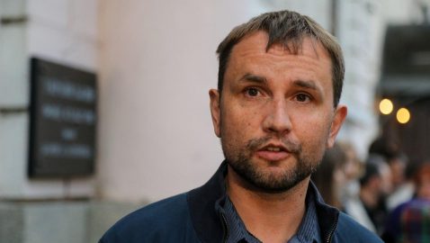 Вятрович недоволен расследованиями о фейковых героях Майдана
