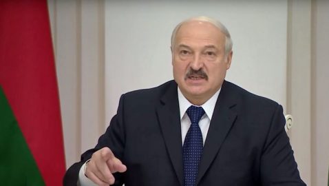 Лукашенко похвалил белорусские СМИ за честность