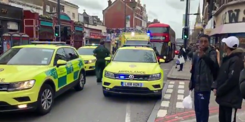 В Лондоне произошёл теракт: полиция застрелила нападавшего
