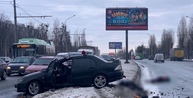 В Харькове водитель насмерть сбил двух женщин на переходе