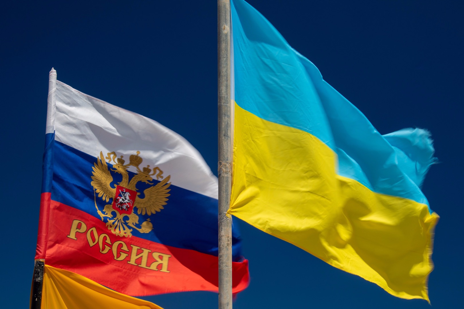 Украина не собирается назначать посла в России
