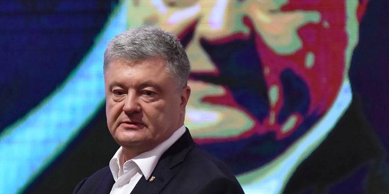 Порошенко отдохнул во Франции на 700 тыс. грн