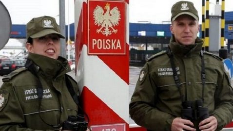 В Польше задержали украинских граждан за схему по легализации иностранцев