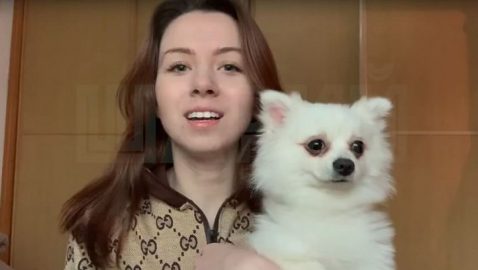 После видео Шария Зеленский связался с украинкой, которую оставили в Китае из-за собаки