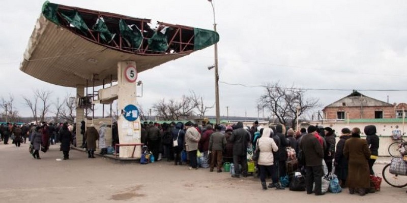 КПВВ Станица Луганская закроют из-за коронавируса