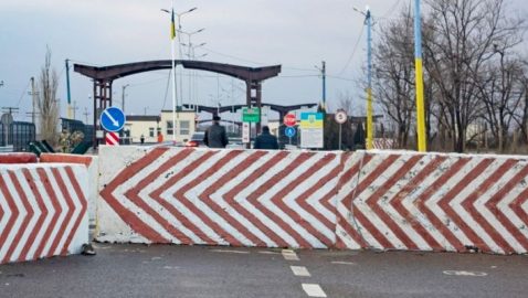 В МИД рассказали, что делать украинцам, которые не успели вернуться в страну до 27 марта