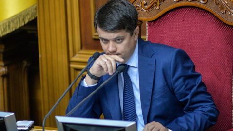 Разумков анонсировал внеочередное заседание Рады 13 апреля