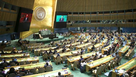 Генассамблея ООН приняла резолюцию о борьбе с коронавирусом