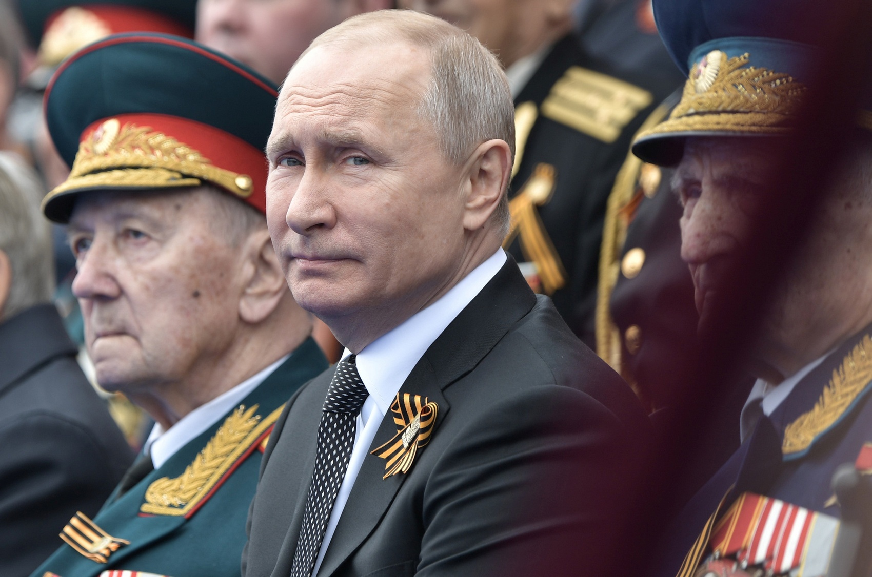 Путин сделал заявление о переносе парада Победы