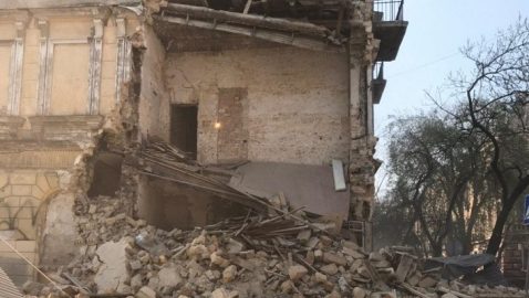 В центре Одессы частично обрушился дом