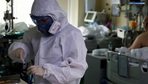 В Украине число больных COVID-19 превысило 13,1 тысячу