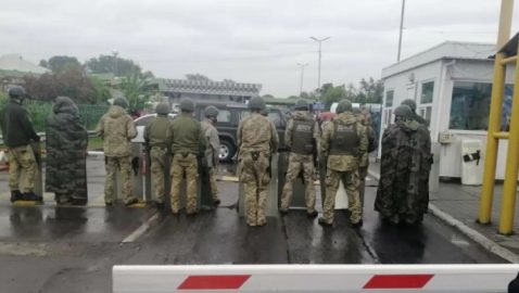 Главы ГПСУ и Гостаможни отправились на КПП «Тиса» для решения конфликта с протестующими